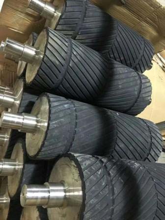 1616748045909773.jpg 輸送機(jī)輥筒.jpg